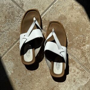 Azaleia Brazil white sandals